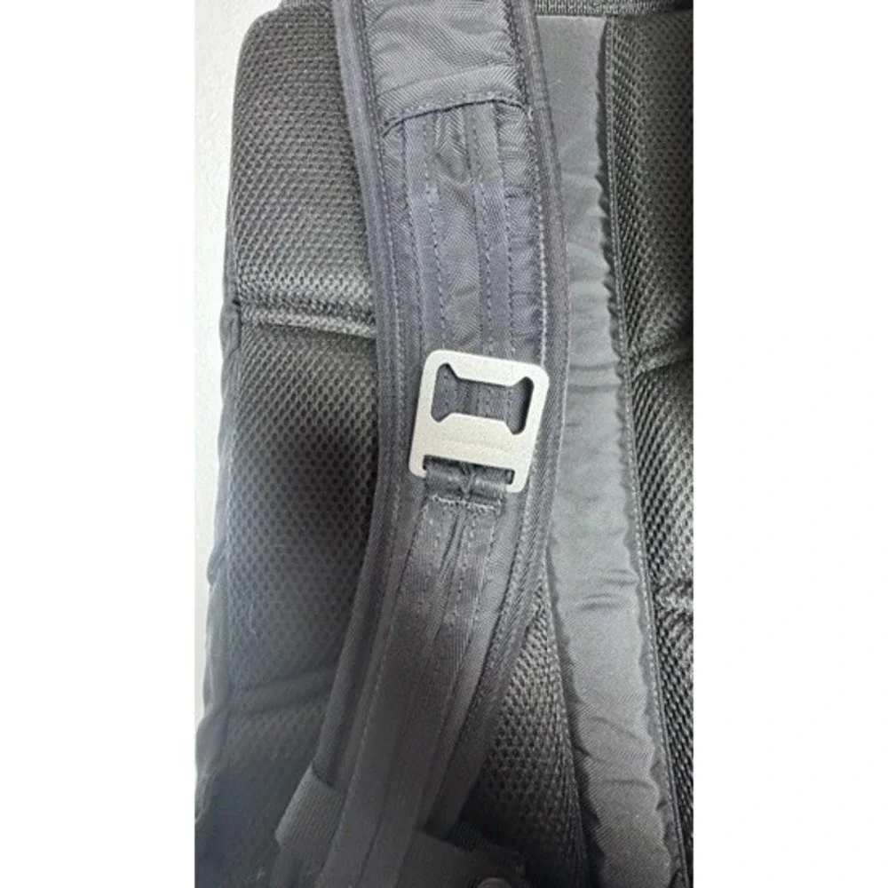 Timbuk2 San Francisco Showdown Laptop‎ Backpack Multi-Pocket Padded Zipper Black